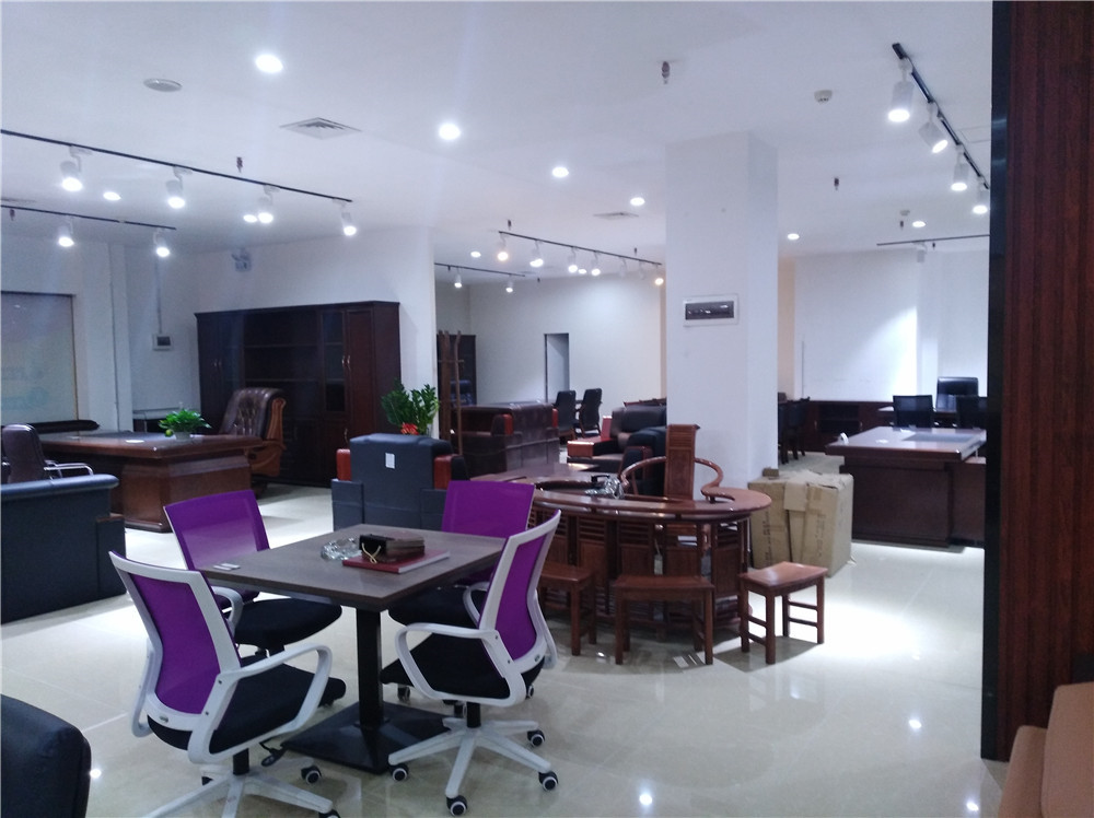 思進(jìn)家具廣東省陽(yáng)江市專賣(mài)店