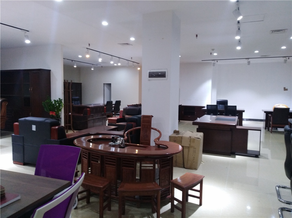思進(jìn)家具廣東省陽(yáng)江市專賣(mài)店