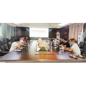 河南省辦公家具協(xié)會會長張鋒一行到訪思進(jìn)家具集團(tuán)指導(dǎo)工作！